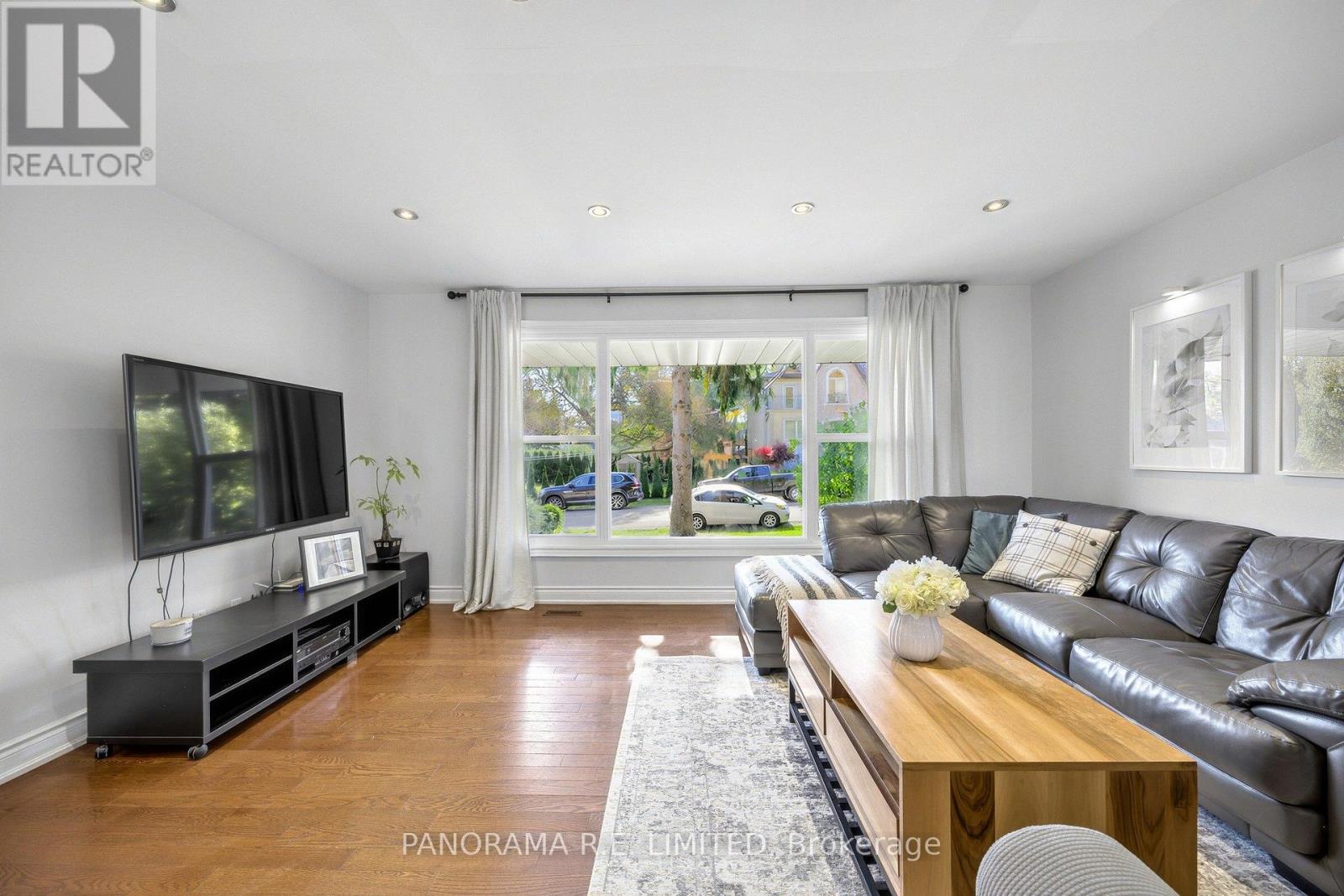 Photo of 4 DONALBERT ROAD