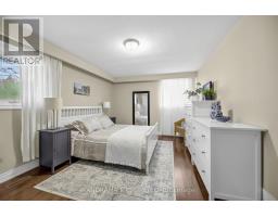 4 Donalbert Road, Toronto, ON M9B2E7 Photo 14