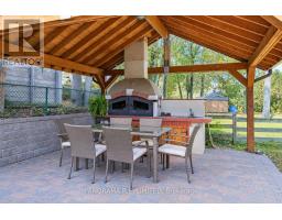 4 Donalbert Road, Toronto, ON M9B2E7 Photo 24