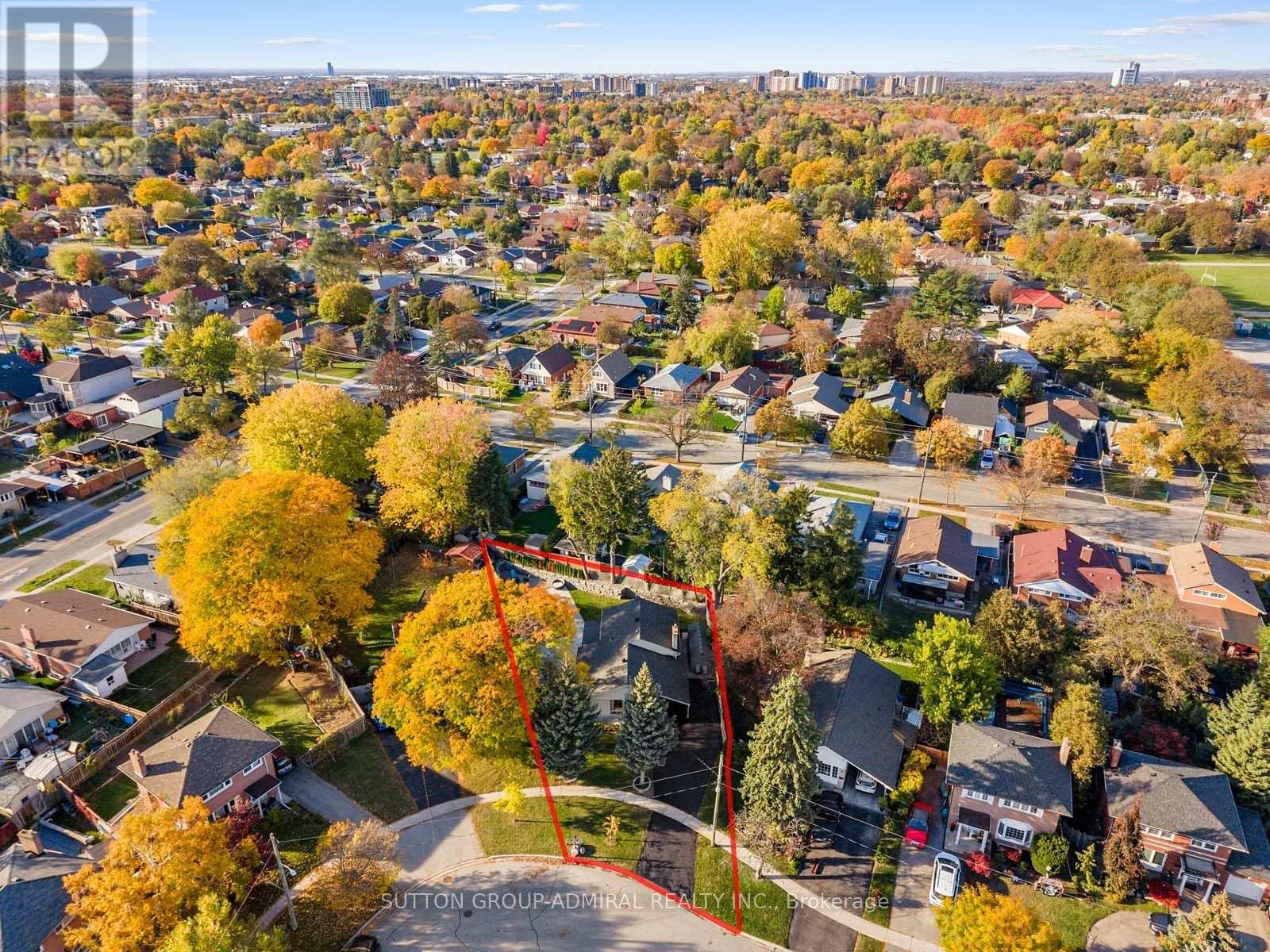 49 Kennebec Crescent, Toronto, ON photo 47