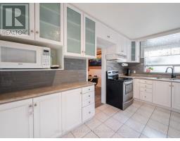 49 Kennebec Crescent, Toronto, ON M9W2R8 Photo 16