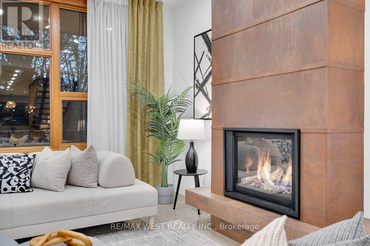 38 Smithfield Drive, Toronto, ON photo 49