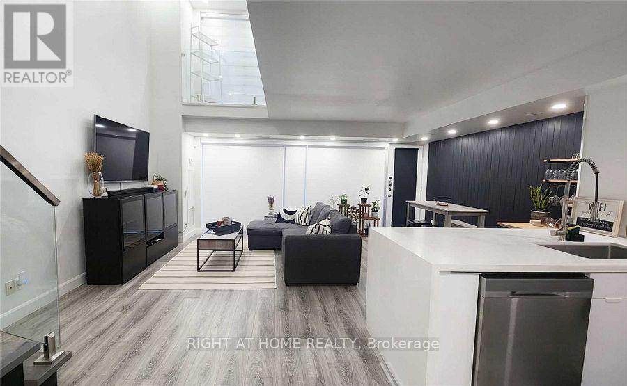 110- 1040 The Queensway Avenue, Toronto, ON photo 16