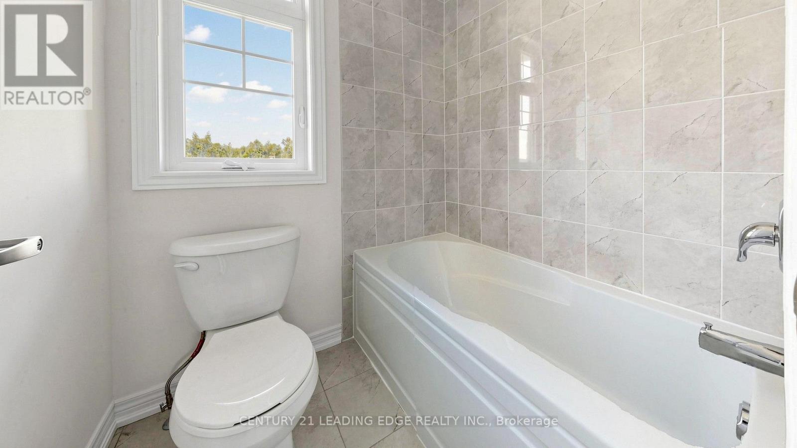 8 Skyvue Crescent, Quinte West, ON photo 14