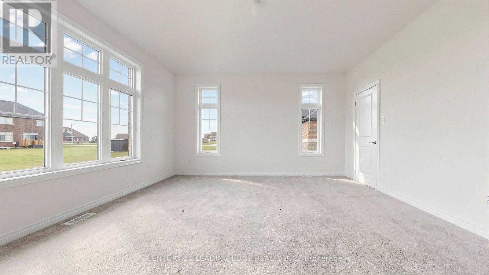 8 Skyvue Crescent, Quinte West, ON photo 16