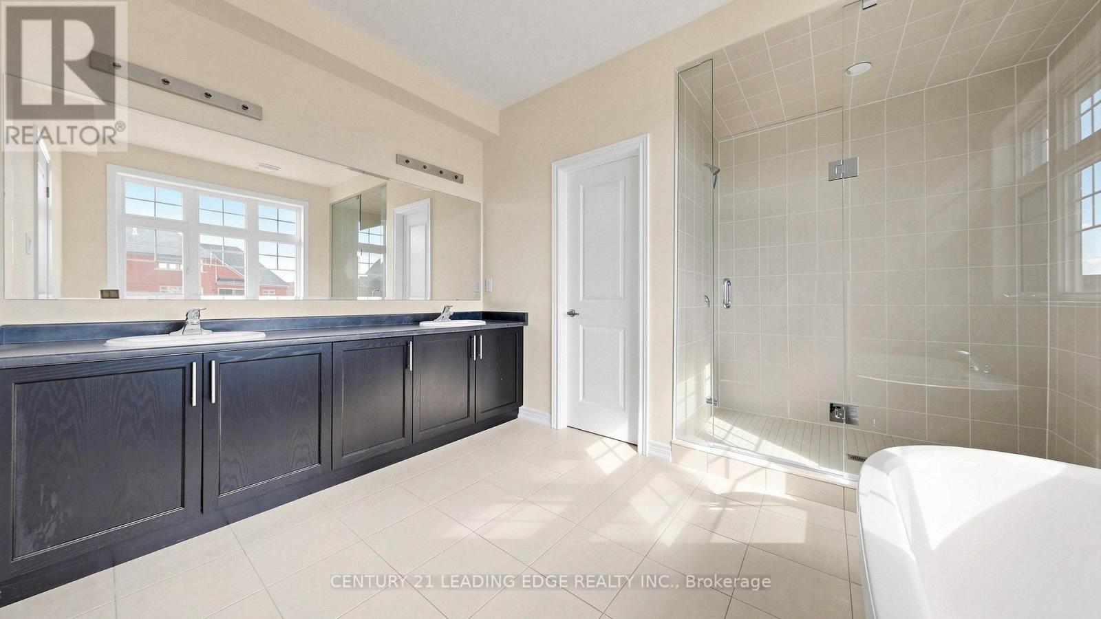 8 Skyvue Crescent, Quinte West, ON photo 21