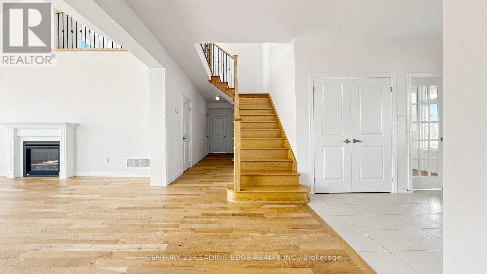 8 Skyvue Crescent, Quinte West, ON photo 25