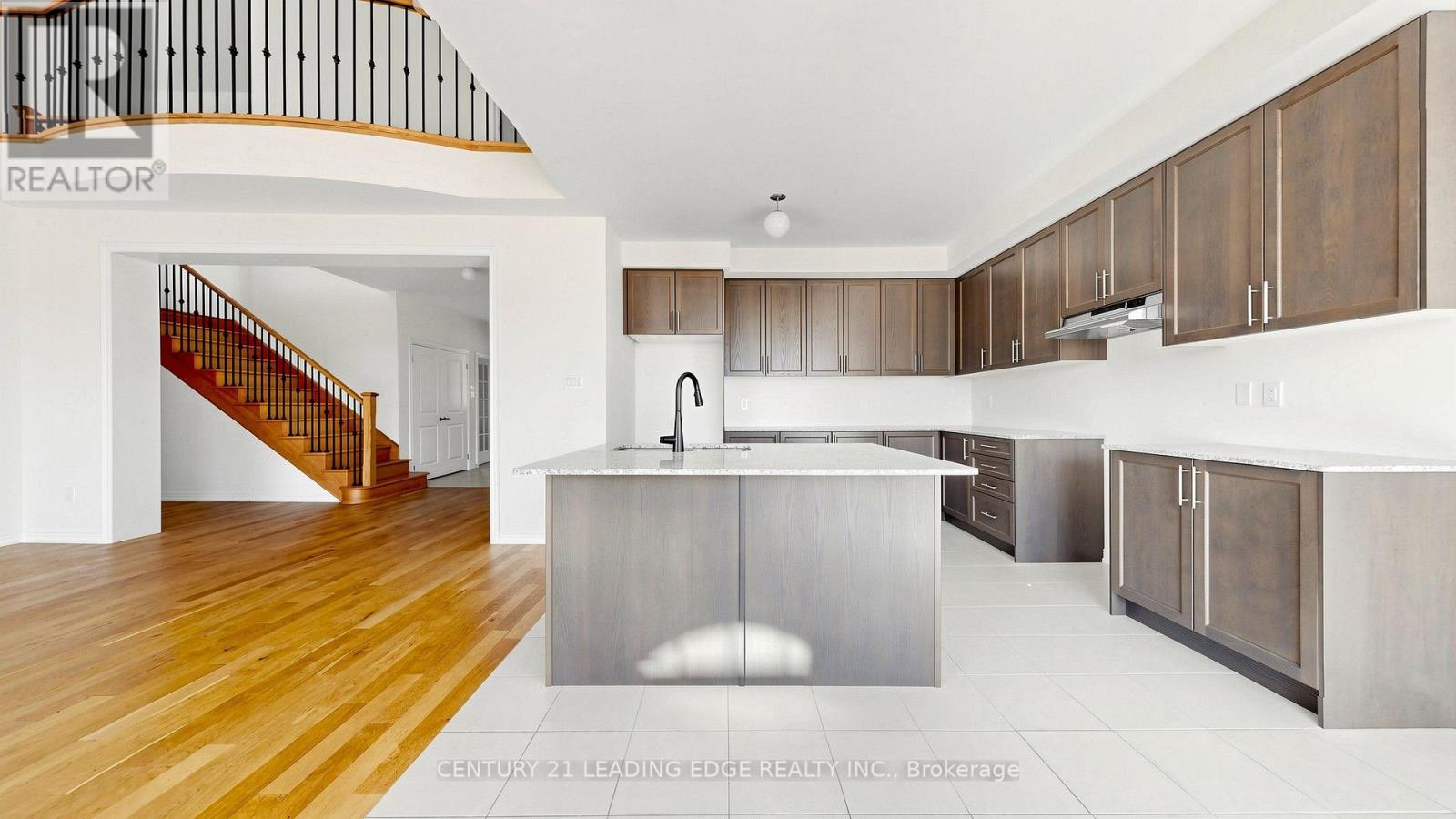8 Skyvue Crescent, Quinte West, ON photo 9