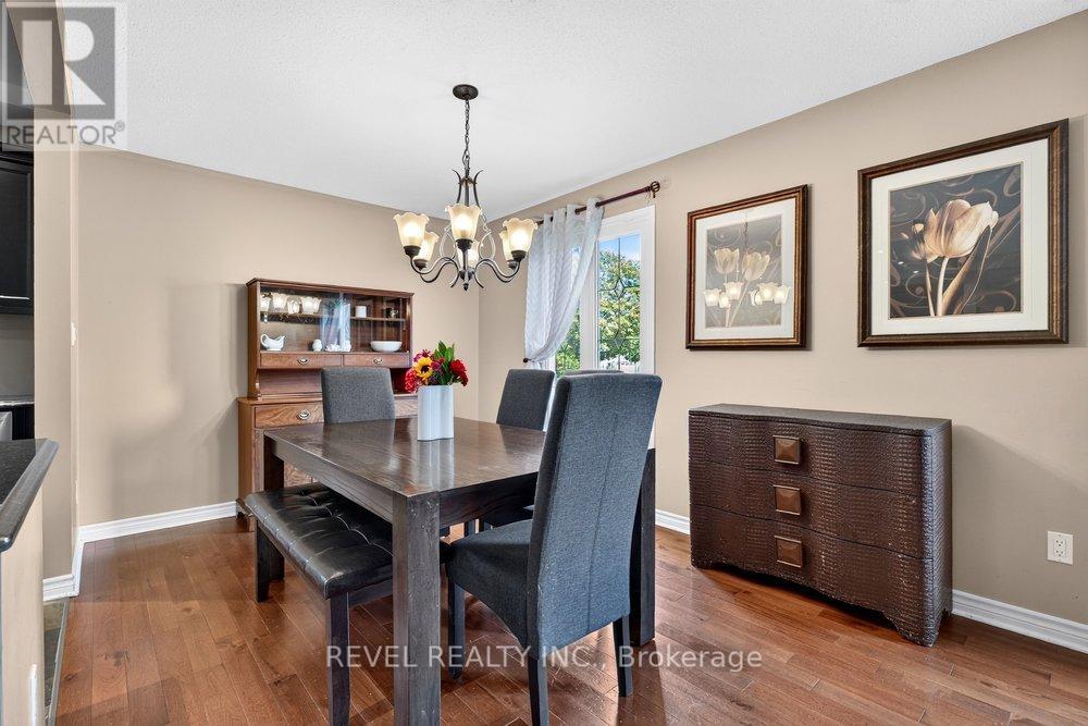 2 LORING Crescent, Hamilton, ON photo 11
