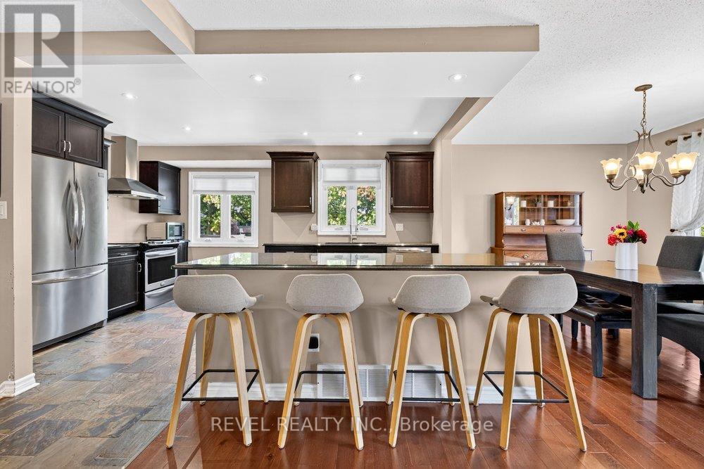 2 LORING Crescent, Hamilton, ON photo 14