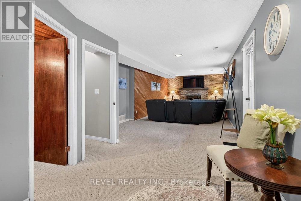 2 LORING Crescent, Hamilton, ON photo 30