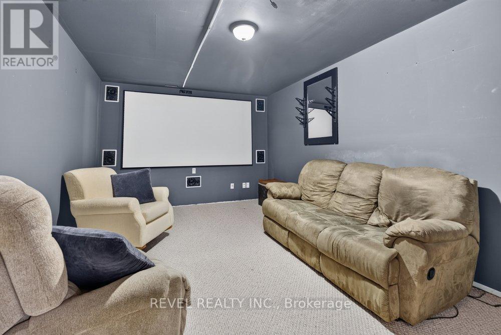 2 LORING Crescent, Hamilton, ON photo 39