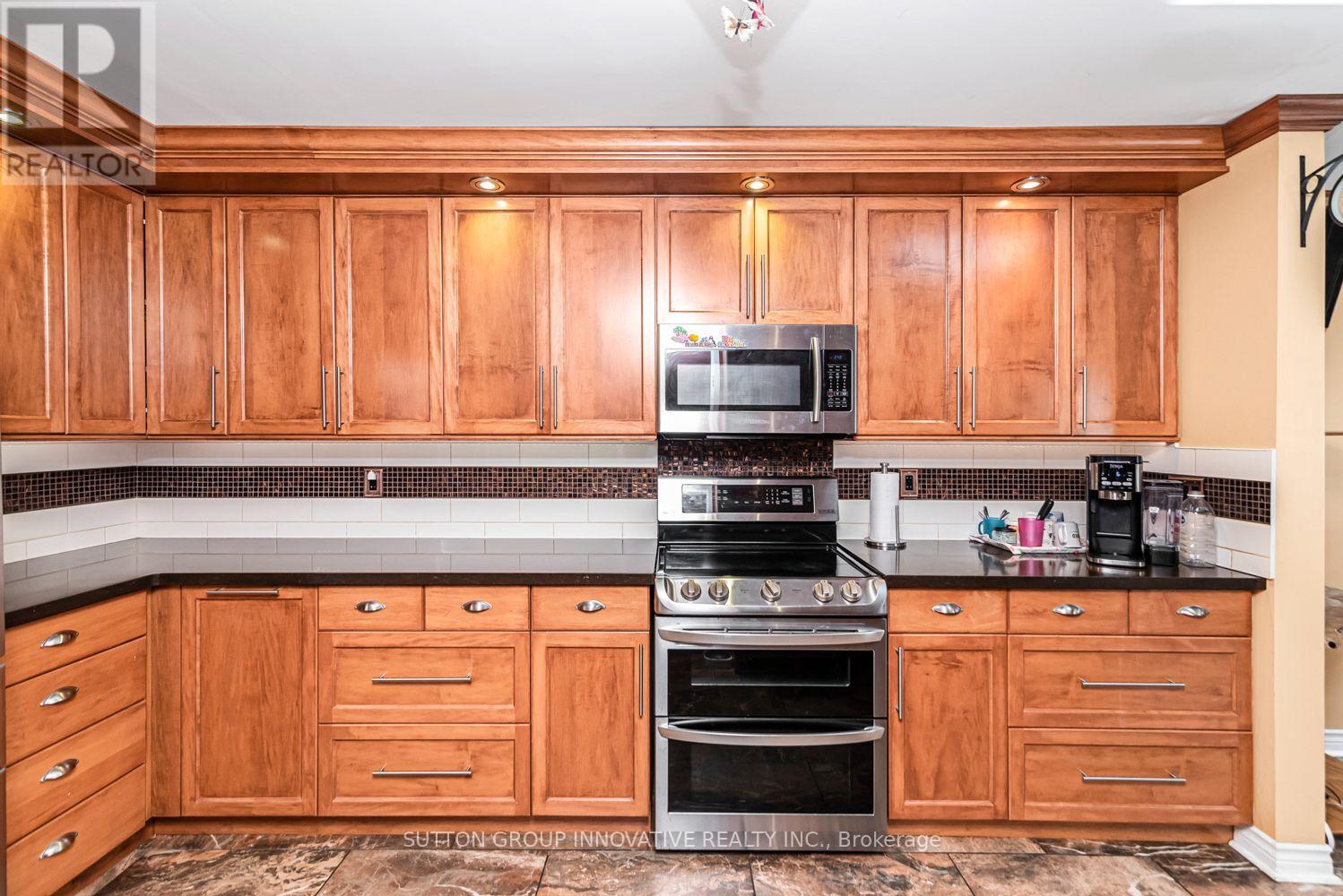 7- 100 St. Andrews Court, Hamilton, ON photo 15