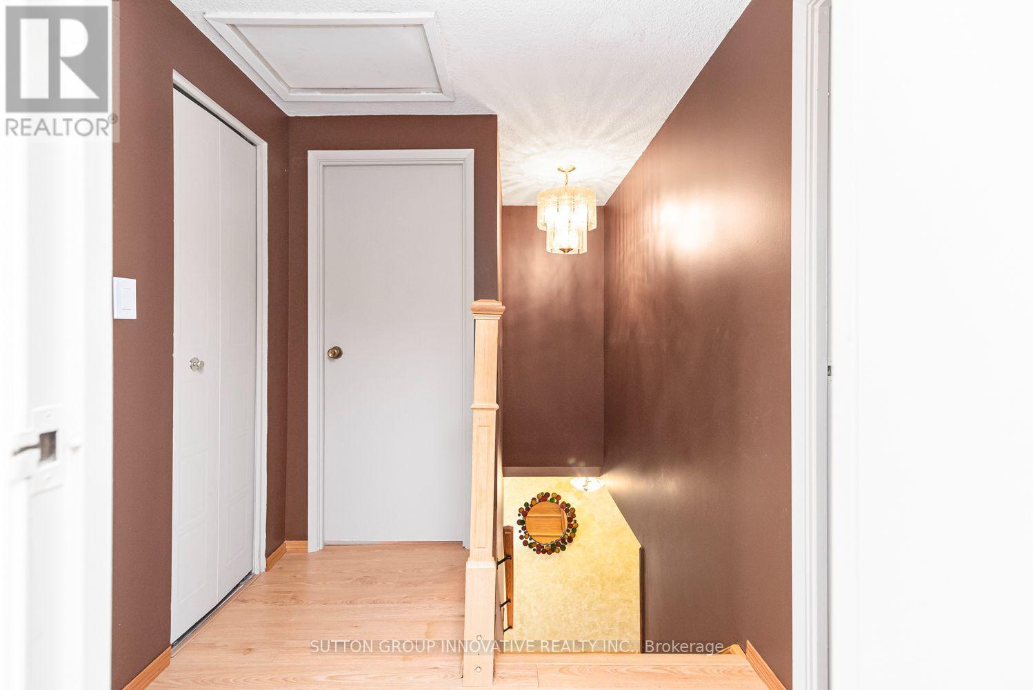 7- 100 St. Andrews Court, Hamilton, ON photo 20