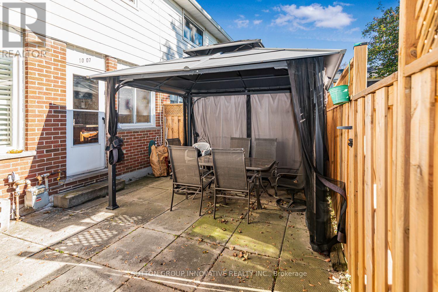 7- 100 St. Andrews Court, Hamilton, ON photo 41