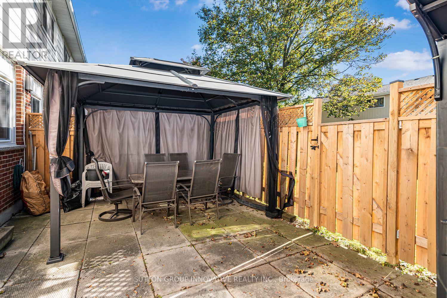 7- 100 St. Andrews Court, Hamilton, ON photo 42