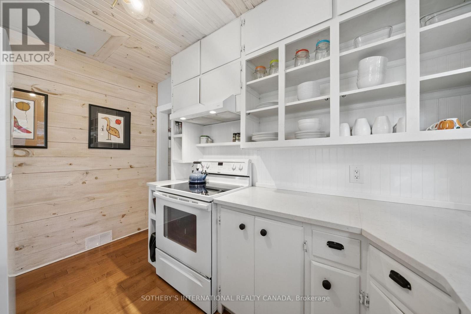 38 Joseph Street, Muskoka Lakes, ON photo 15
