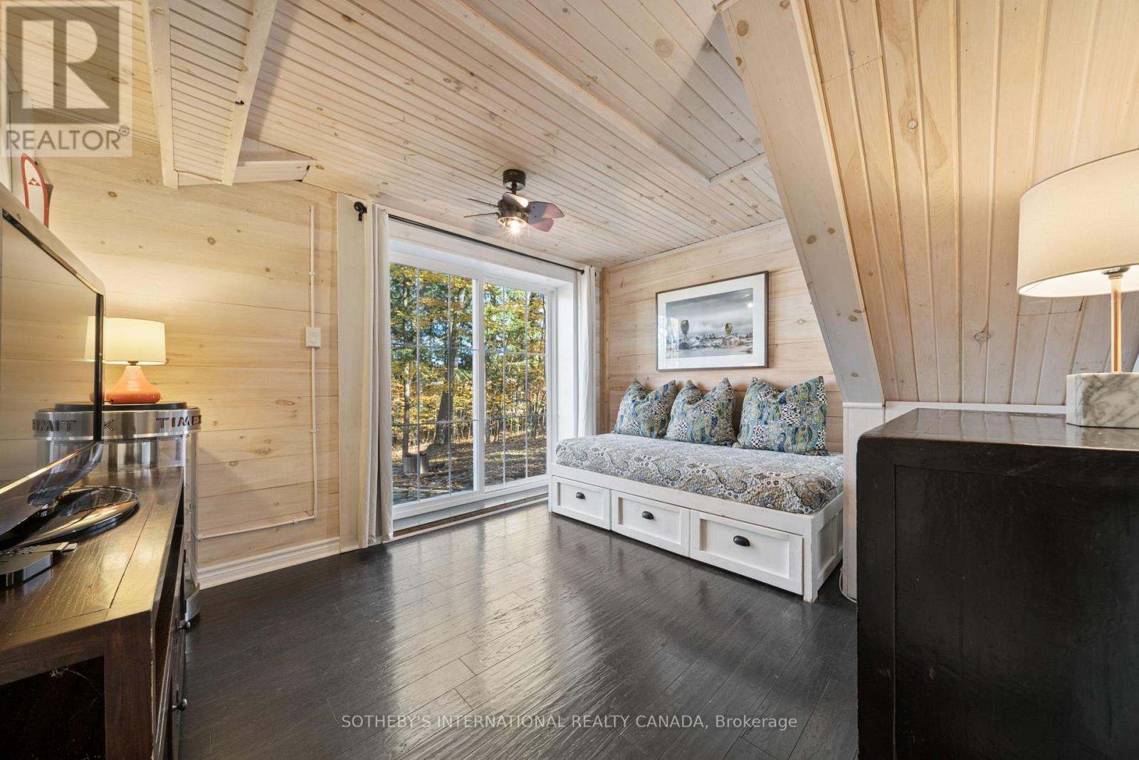 38 Joseph Street, Muskoka Lakes, ON photo 32