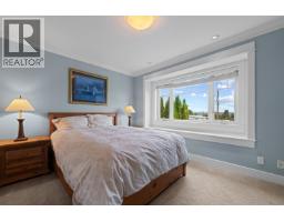 6191 Winch Street, Burnaby, BC V5B2L4 Photo 16