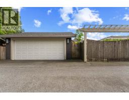 6191 Winch Street, Burnaby, BC V5B2L4 Photo 32