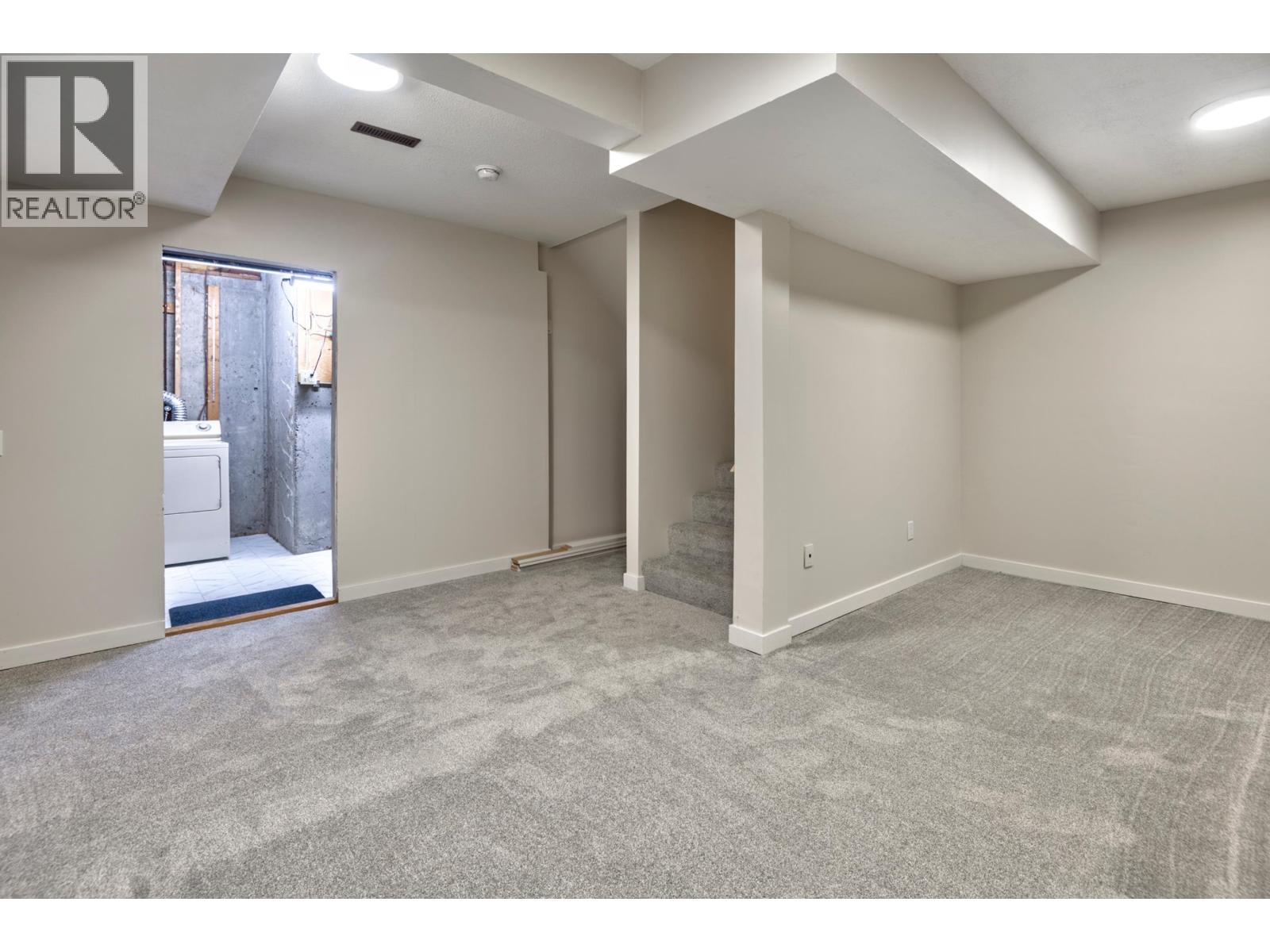22 1174 Inlet Street, Coquitlam — photo 32