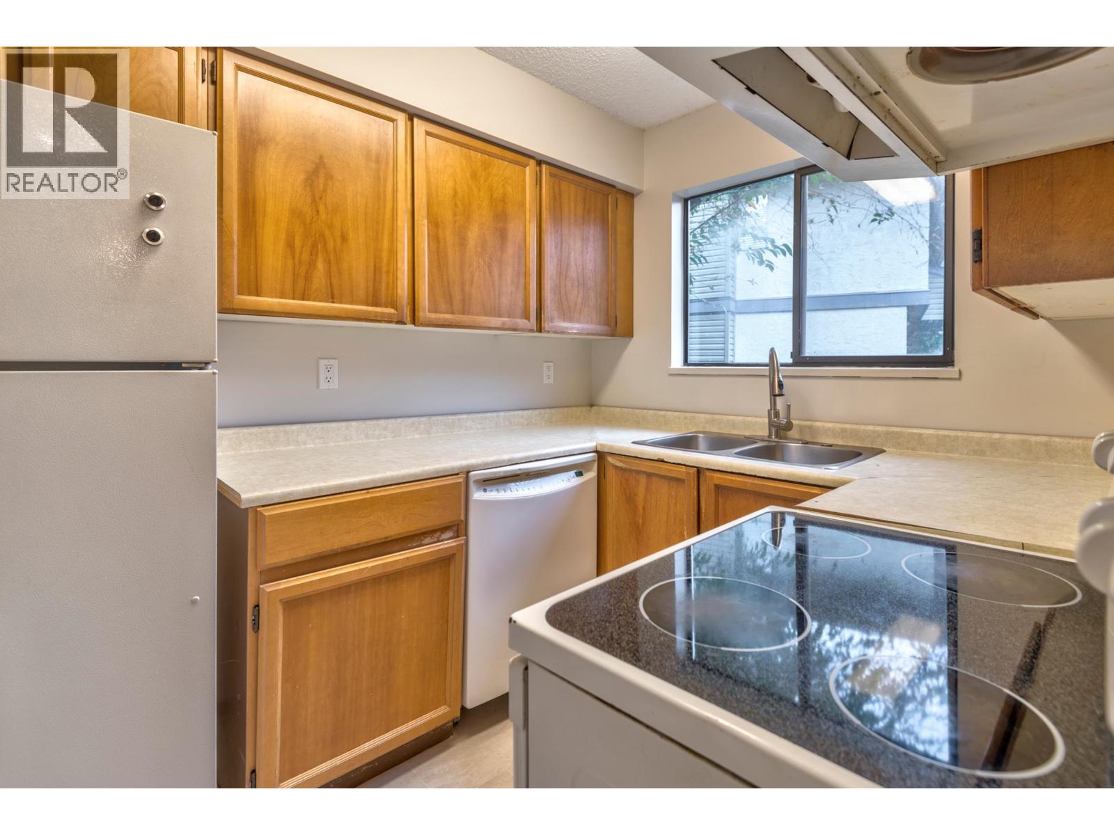 22 1174 Inlet Street, Coquitlam — photo 17