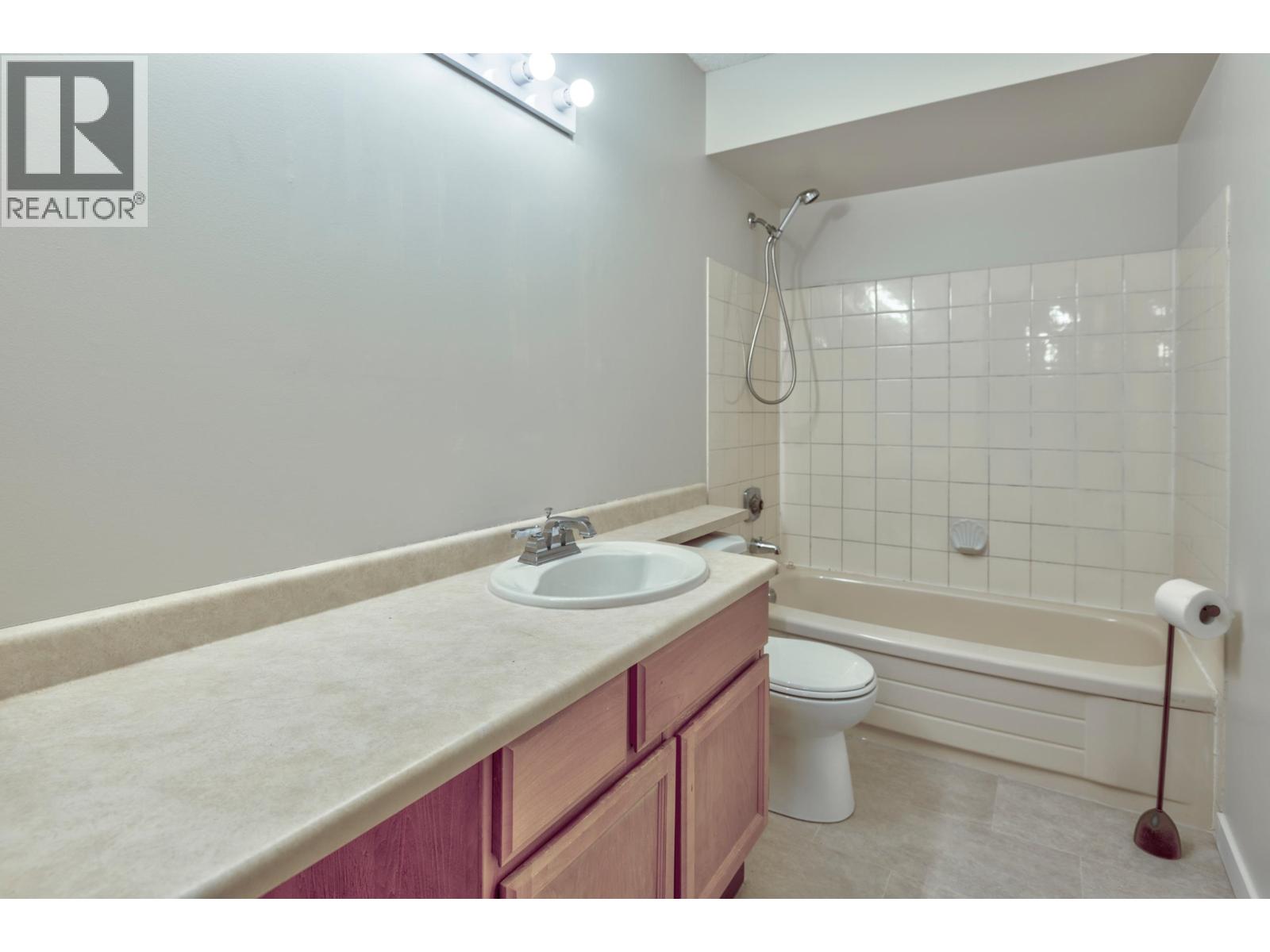 22 1174 Inlet Street, Coquitlam — photo 28