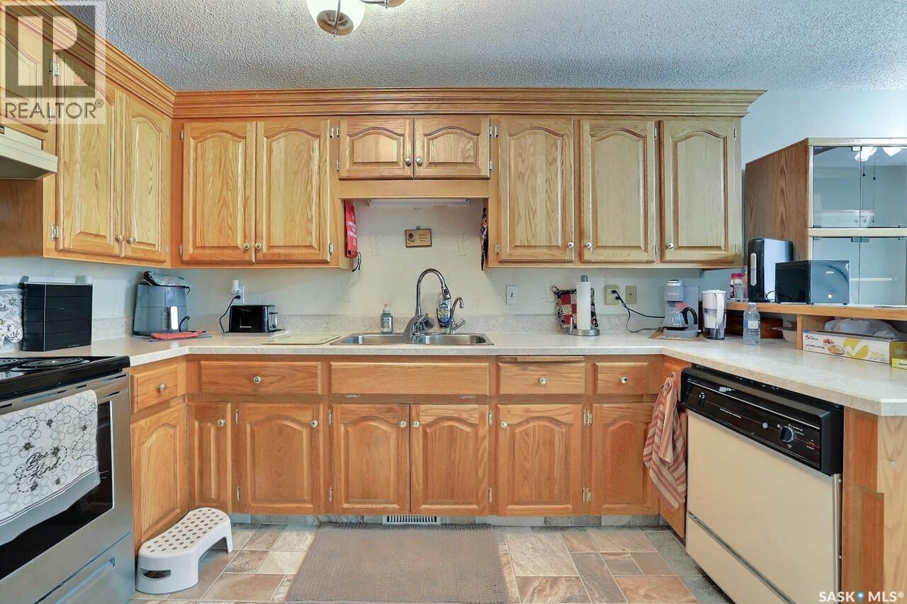 6308 Engel DRIVE, Regina — photo 4