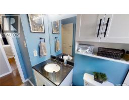Family room - 857 Macklem Drive, Saskatoon, SK S7L4K1 Photo 7