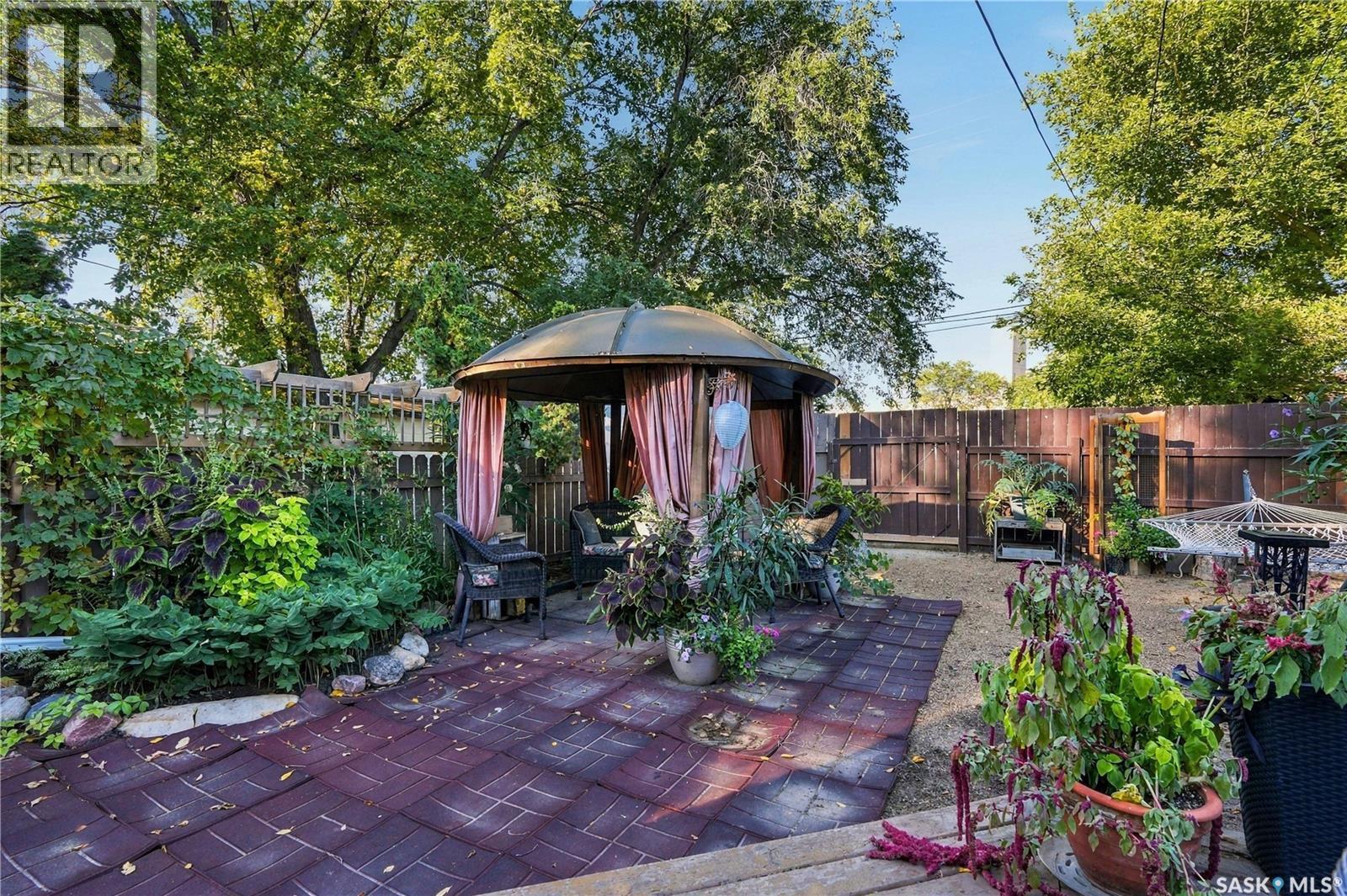 931 4th AVENUE N, Saskatoon — photo 36
