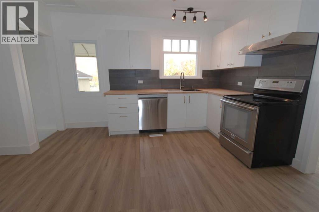 Property photograph 12 for MLS A2354919