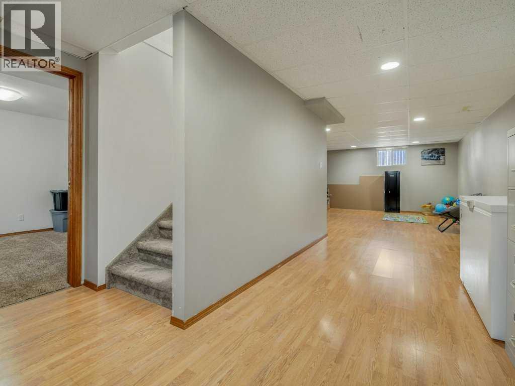 5504 42 Avenue, photo 31 of 50
