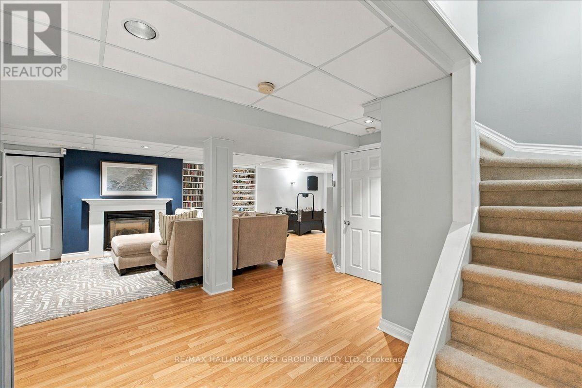 701 Cowan Circle, Pickering, ON photo 21