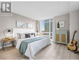 1710 - 381 Front Street W, Toronto, ON M5V3R8 Photo 19