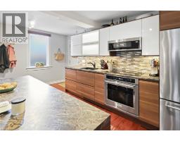 42 Hess Street N, Hamilton, ON L8R2S7 Photo 10