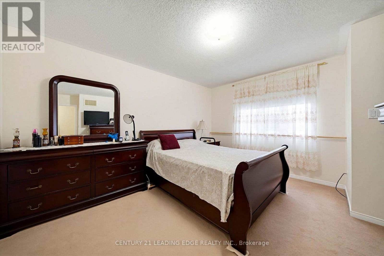 75 Howlett Crescent, Ajax, ON photo 23