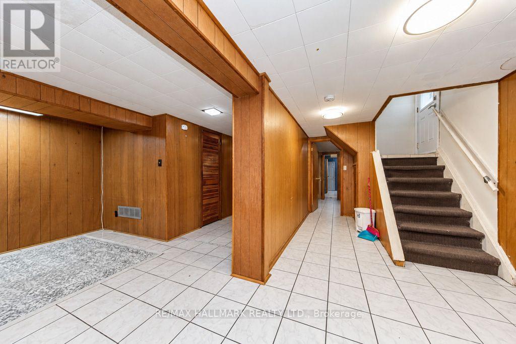 36 Huddleston Court, Toronto, ON photo 28