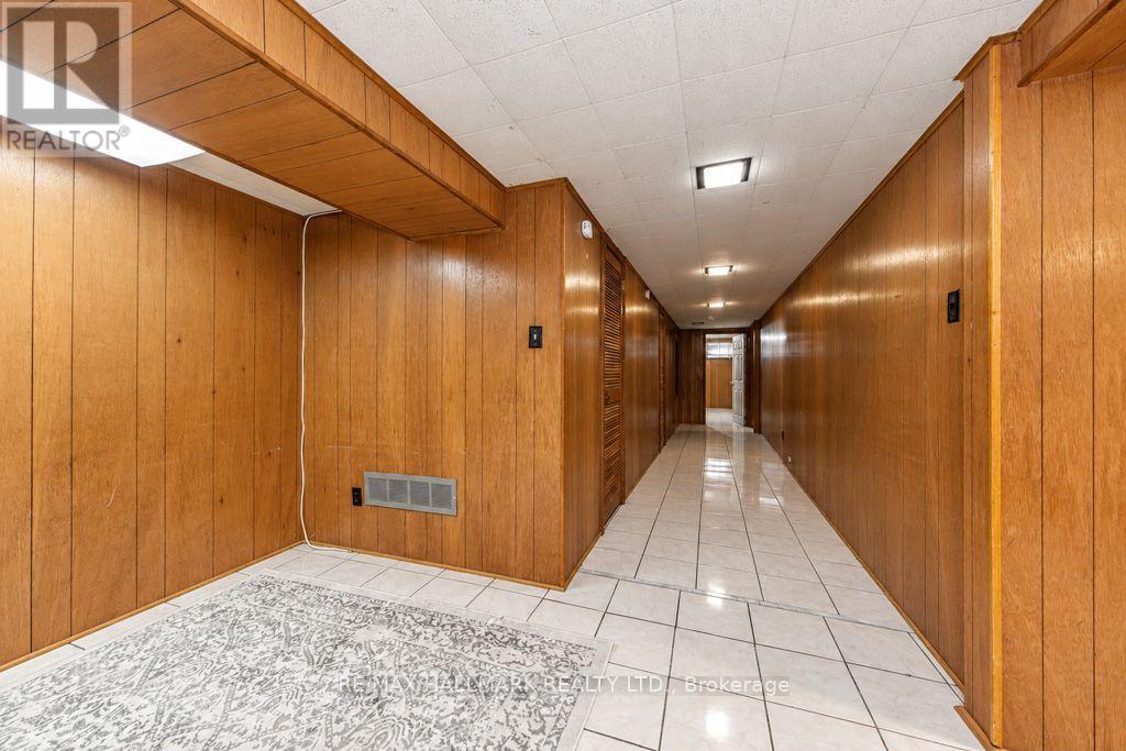 36 Huddleston Court, Toronto, ON photo 31