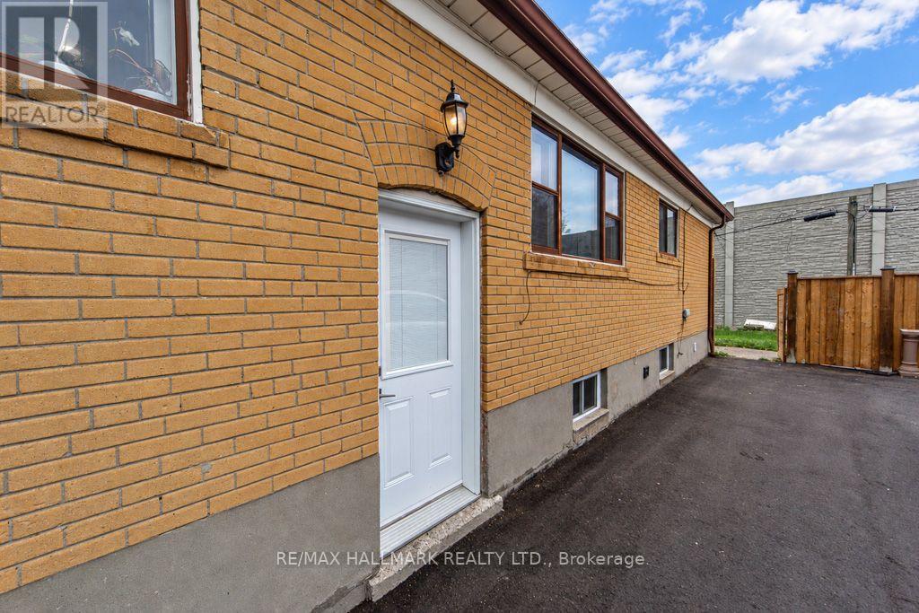 36 Huddleston Court, Toronto, ON photo 40