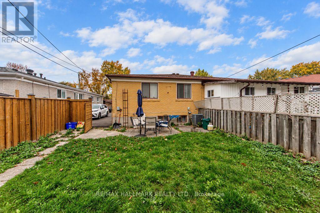 36 Huddleston Court, Toronto, ON photo 41
