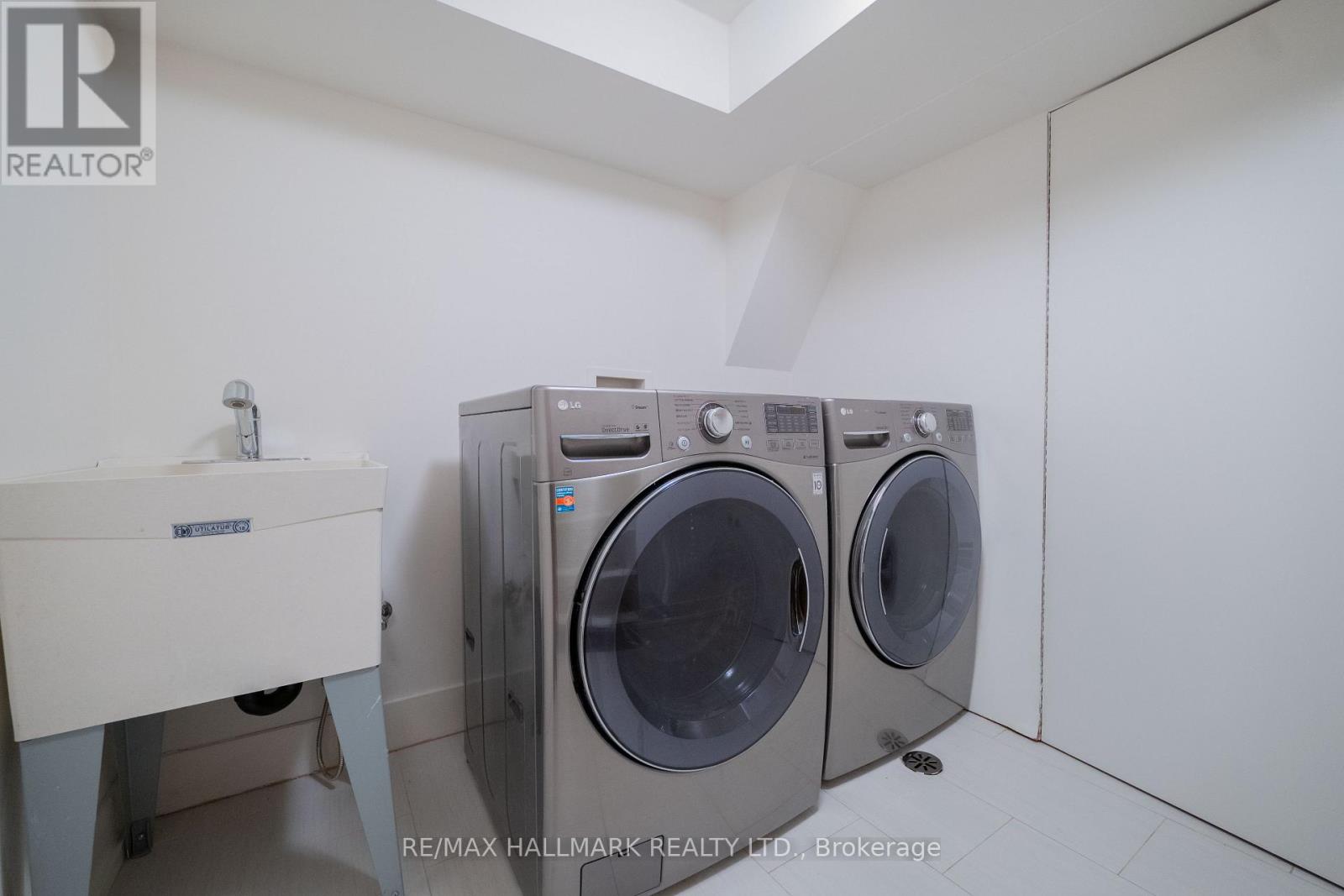 47 Albemarle Avenue, Toronto, ON photo 39
