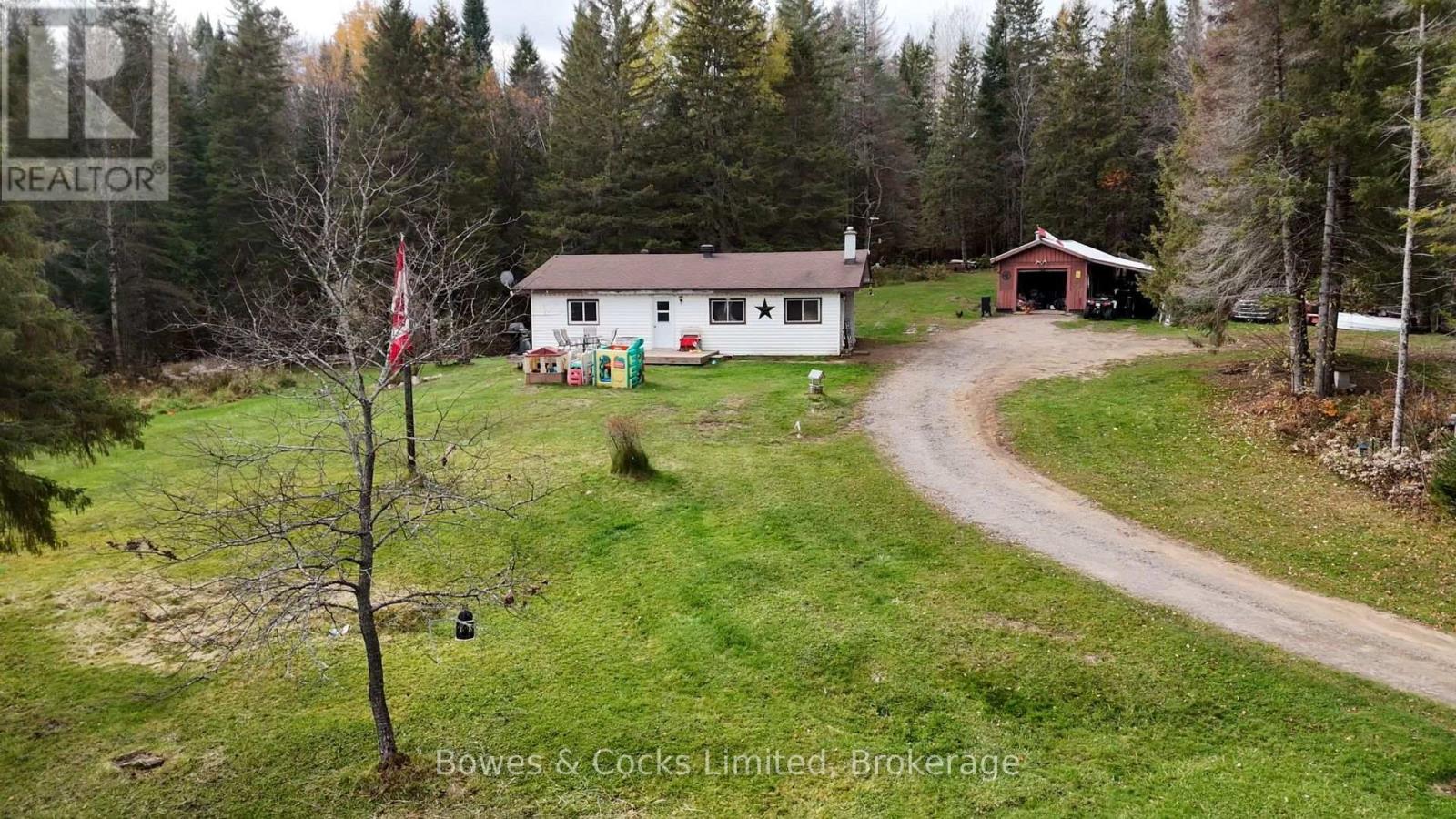 1046 Detlor Road, Bancroft, ON photo 2