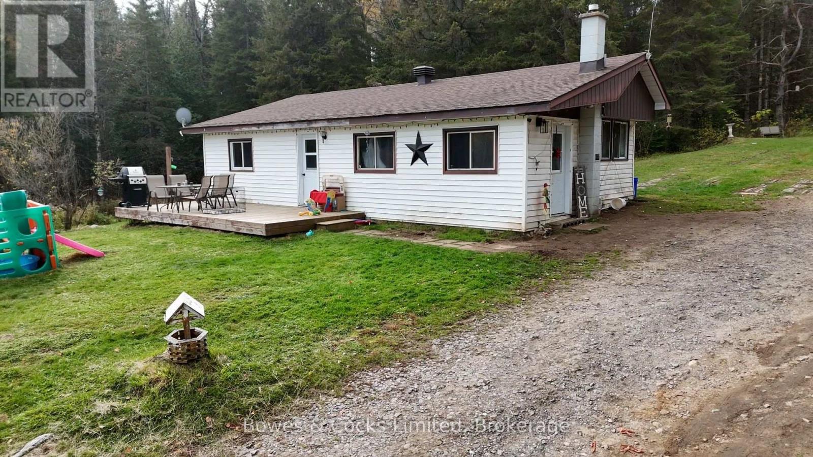 1046 Detlor Road, Bancroft, ON photo 3