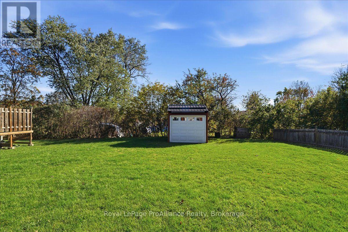 29 Barry Road, Quinte West, ON photo 35