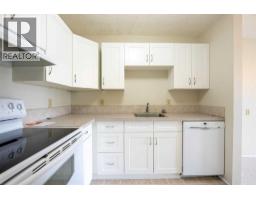307, 65 Temple Boulevard W, Lethbridge, AB T1K5M2 Photo 15