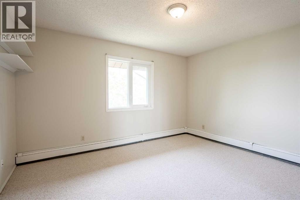 307, 65 Temple Boulevard W, photo 21 of 30
