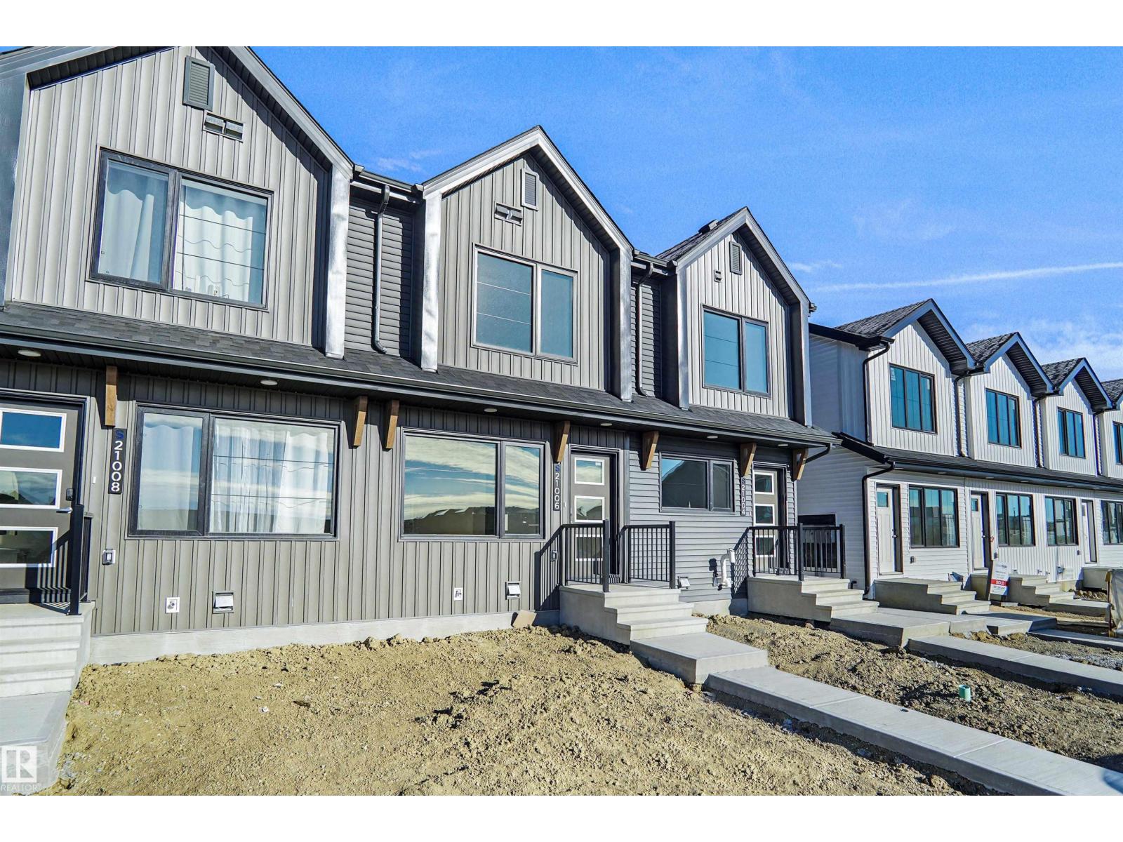 21006 24 AV NW, Edmonton — photo 2