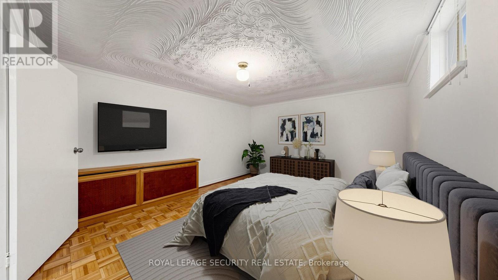 204 Locksley Avenue, Toronto, ON photo 41