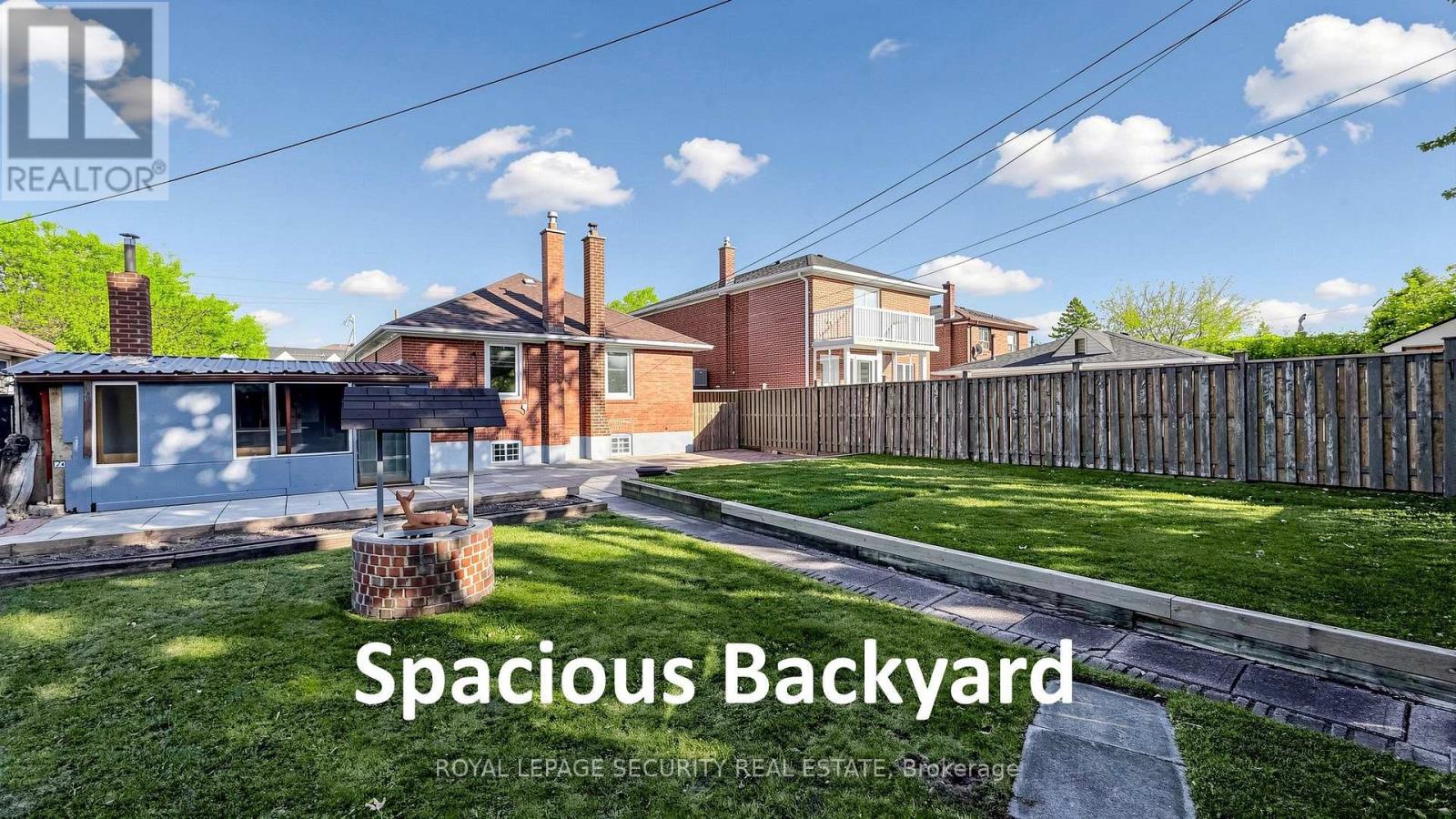 204 Locksley Avenue, Toronto, ON photo 50