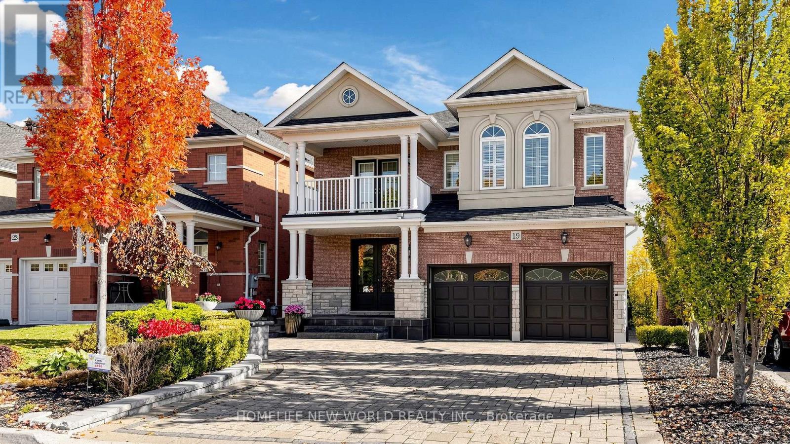 19 FEATHERWOOD DRIVE